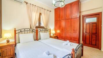 1 quarto, ferros/tábuas de passar roupa, Wi-Fi de cortesia