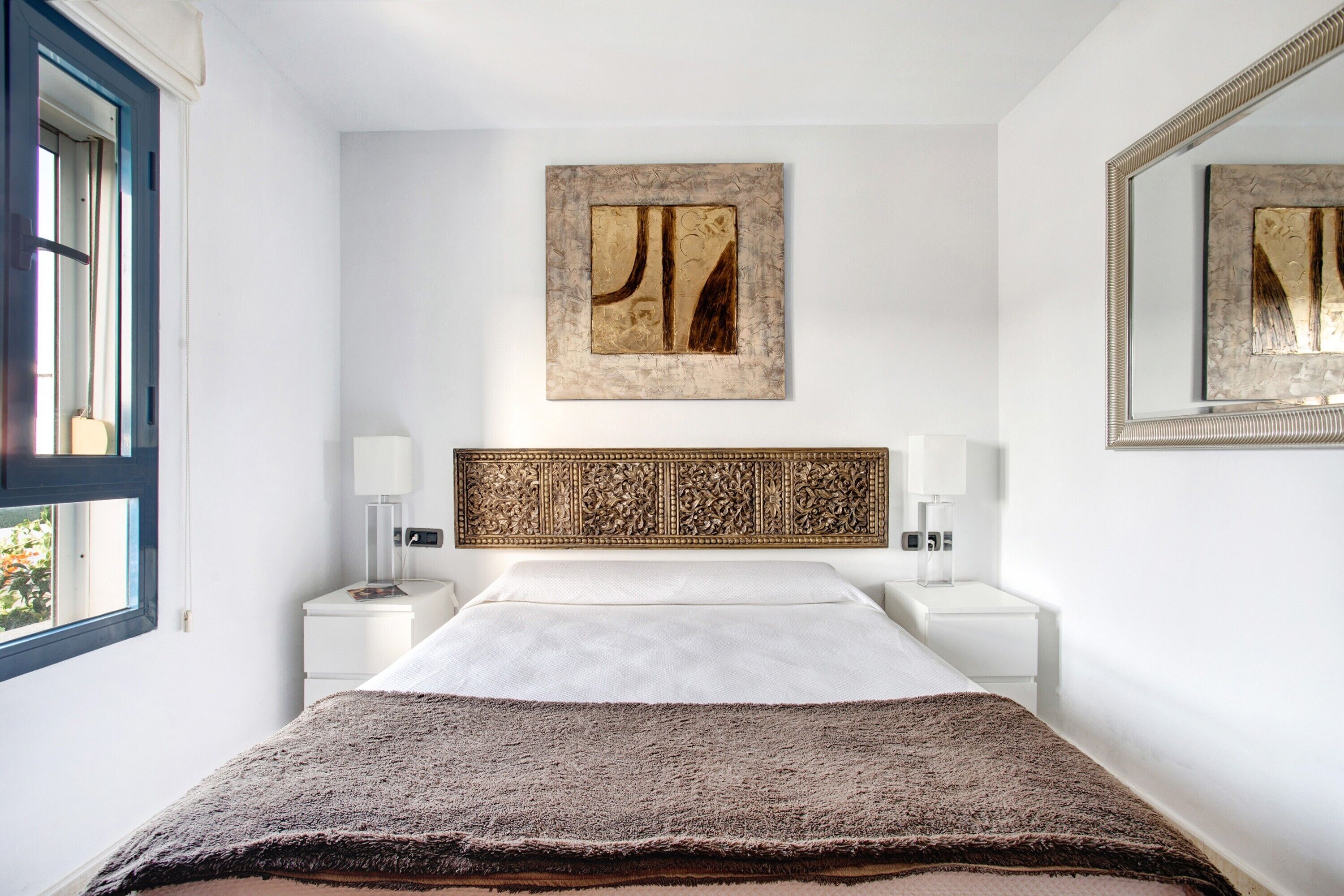 2 habitaciones, tabla de planchar con plancha y wifi gratis 