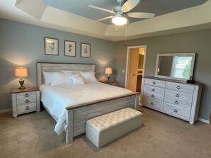 3 habitaciones, tabla de planchar con plancha y wifi gratis 