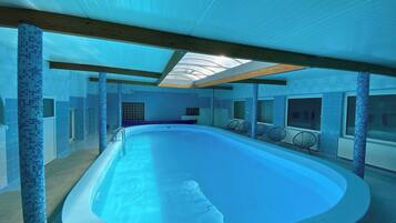 Piscine couverte