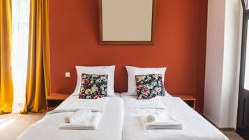 Deluxe Double or Twin Room | Free WiFi, bed sheets