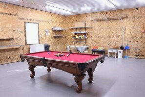 Spielezimmer