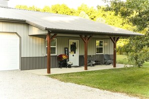 Exterior - Maple Lawn - Maple Lawn (Moores Hill)