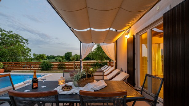 Outdoor dining - Villa Cicibella (Istria - Barban) (Barban)