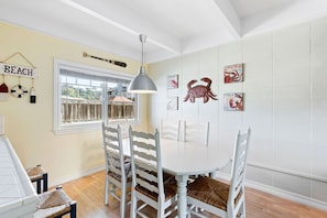 Dining - Perfect Vacation Home! (Aptos)