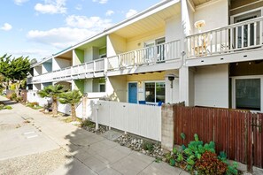 Exterior - Perfect Vacation Home! (Aptos)