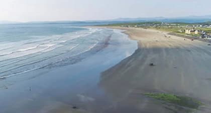 ★Luxury Apartment walking distance to Donegal Town ★
