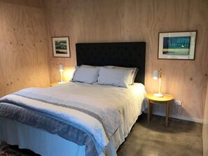 1 室のベッドルーム、アイロン / アイロン台、WiFi、ベッドシーツ