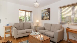 Cottage | Phòng khách | Lò sưởi 