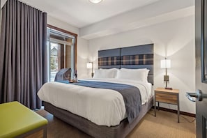 2 bedrooms, iron/ironing board, travel cot, WiFi