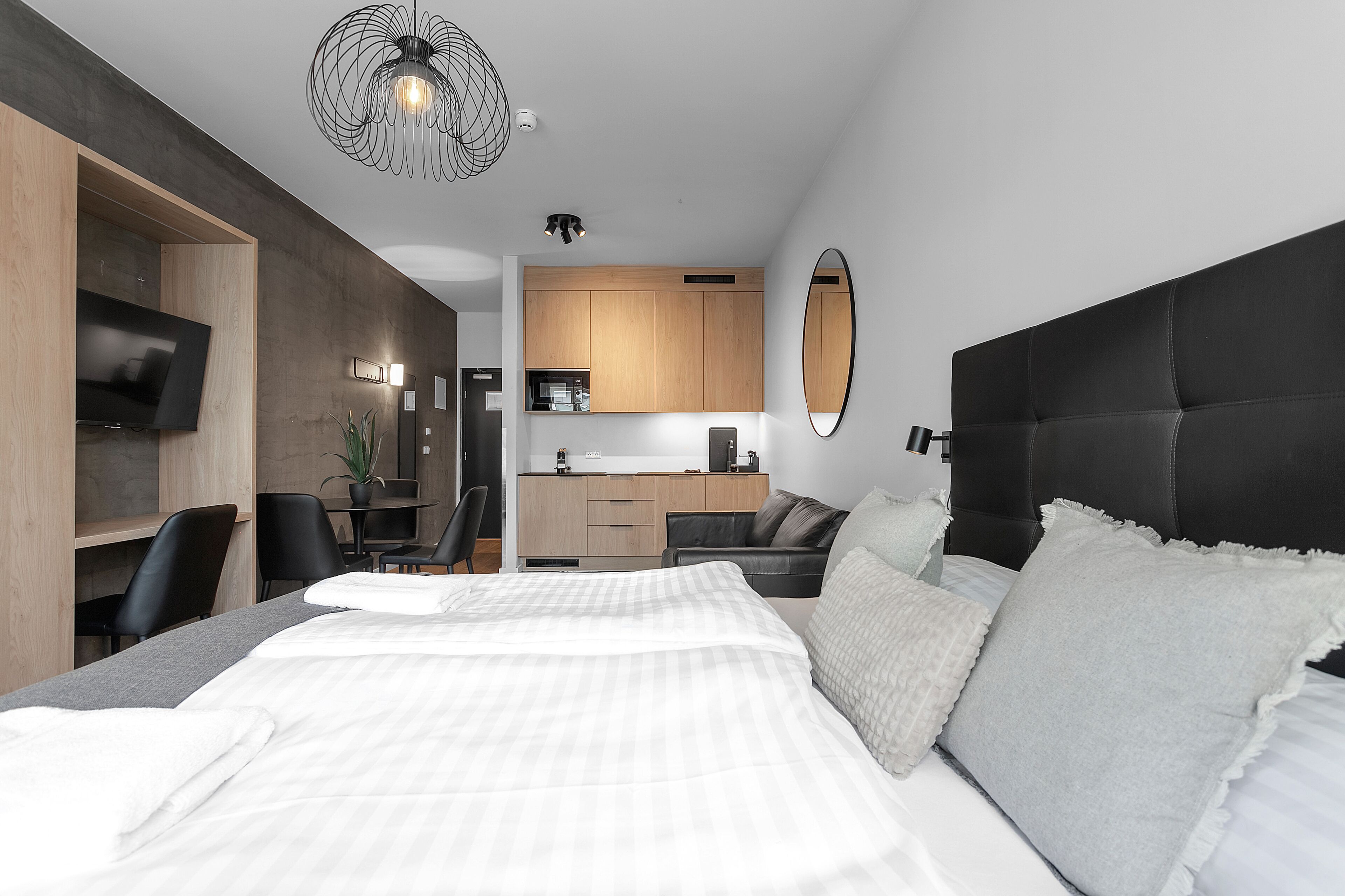 signature studio | 1 bedroom, blackout curtains, iron/ironing board, free cots/infant beds