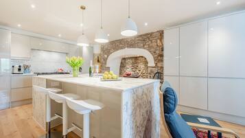 Dishwasher, high chair, freezer