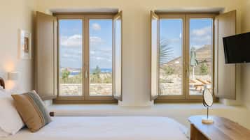 Superior Room with Sea and Pool View | Útsýni yfir vatnið