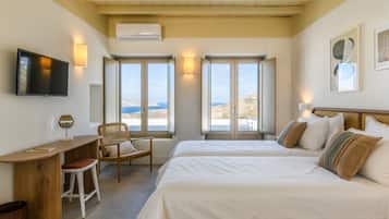 Sea and Pool View Suite | Vista a la playa o el mar