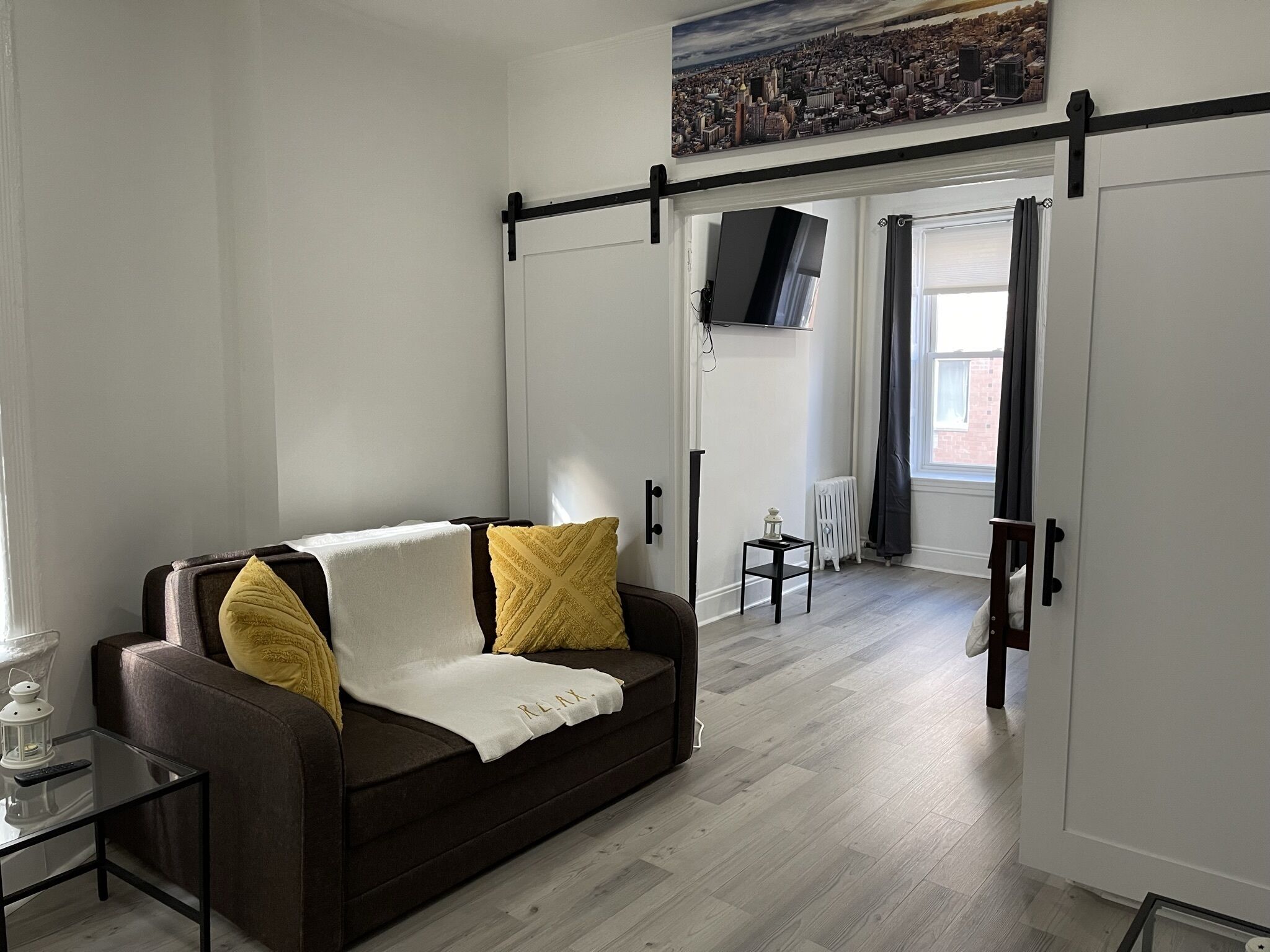 Lovely and comfortable 1 bedroom in middle of soho NYC