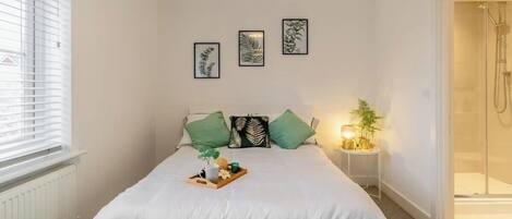 4 soveværelser, strygejern/strygebræt, Wi-Fi, sengetøj