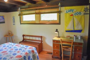 3 bedrooms, iron/ironing board, free WiFi