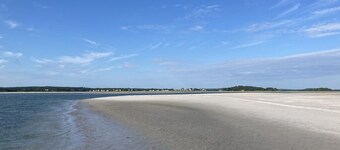 Coastal Cottage on Private Island, overlooking the Essex Great Marsh