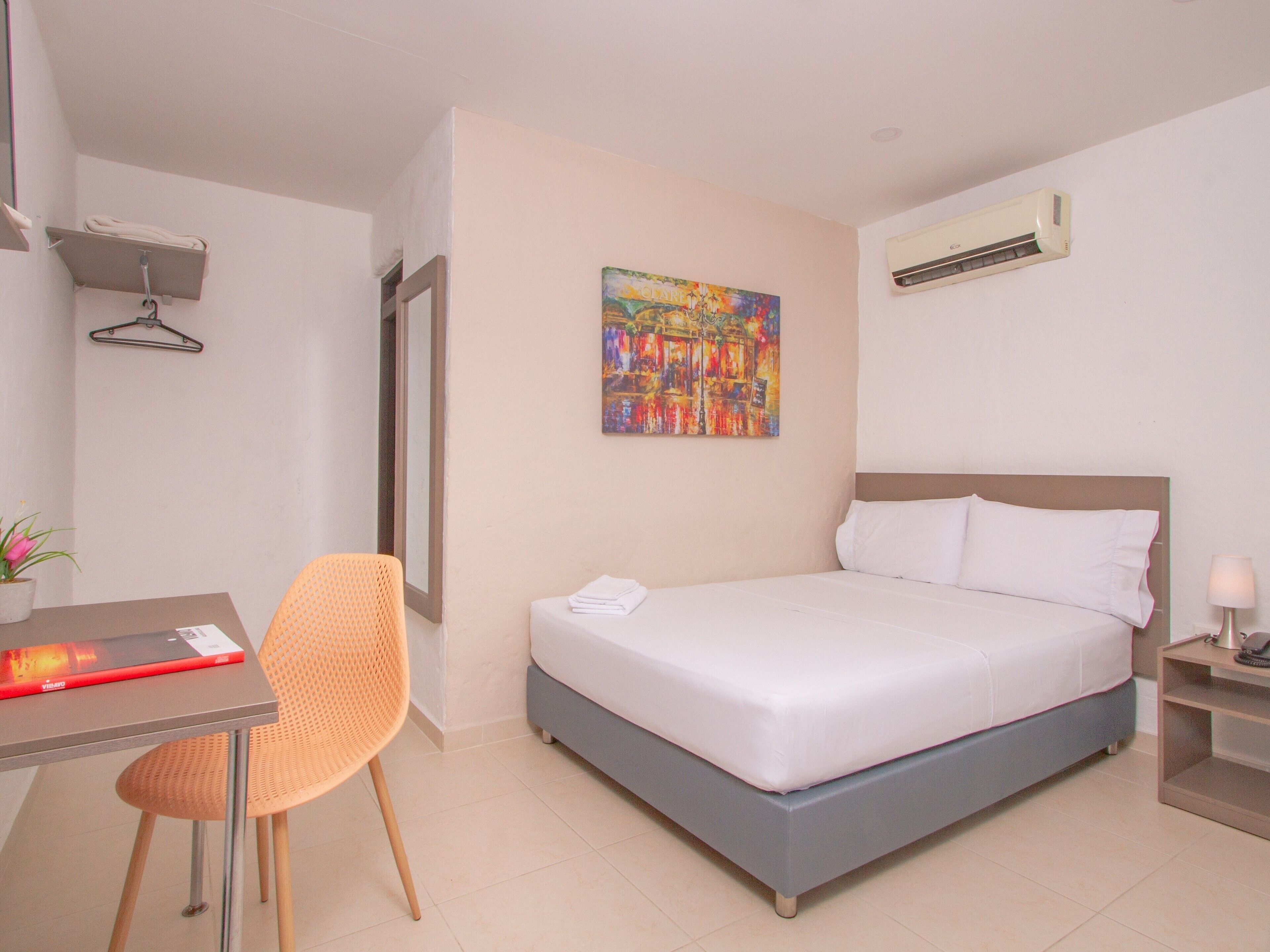 Minibar, desk, free WiFi, bed sheets