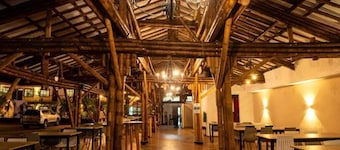 Hotel Vanguardia Natural