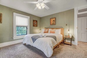 4 bedrooms, iron/ironing board, travel crib, WiFi