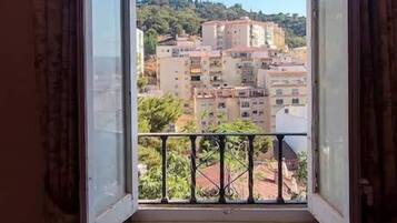 Room 103 | Escritorio, espacio para trabajar con un portátil, wifi gratis