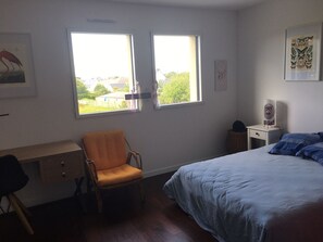 4 Schlafzimmer, Bügeleisen/Bügelbrett, kostenloses WLAN, Bettwäsche
