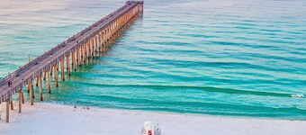 Waterfront- Walk to the Beach- Private Balcony- Sleeps 2