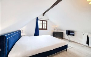 1 bedroom, iron/ironing board, travel crib, free WiFi