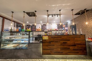 Restaurant - Khattak Lodge Murree (Murree)