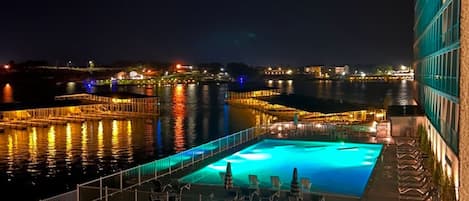 Piscine extérieure