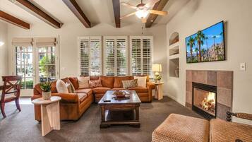 TV, peis og kontorer