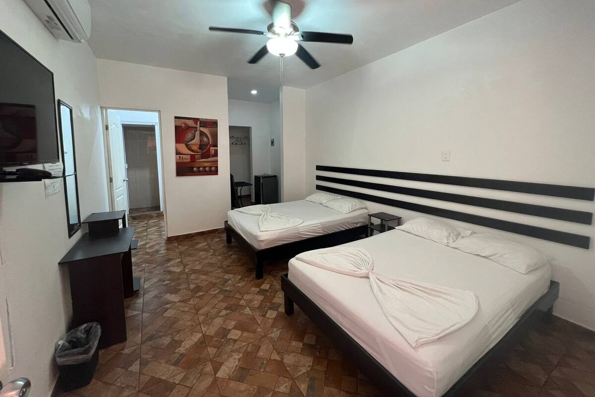 WiFi (free), bed sheets