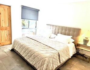 3 camere, una scrivania, Wi-Fi gratuito, lenzuola