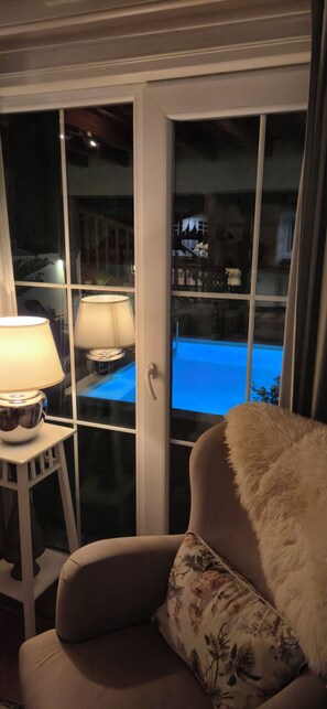 Interior - Uniqe house with heating pool disingned for holydays.. (İzmir)