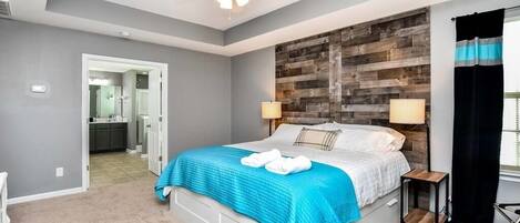 6 camere, una scrivania, ferro/asse da stiro, culla da viaggio