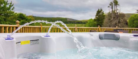 Bain à remous extérieur