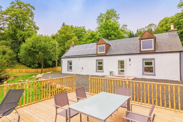 Outdoor area | Dalnaglar Cottage - Dalnaglar Castle and Cottages, Glenshee, Cairngorms