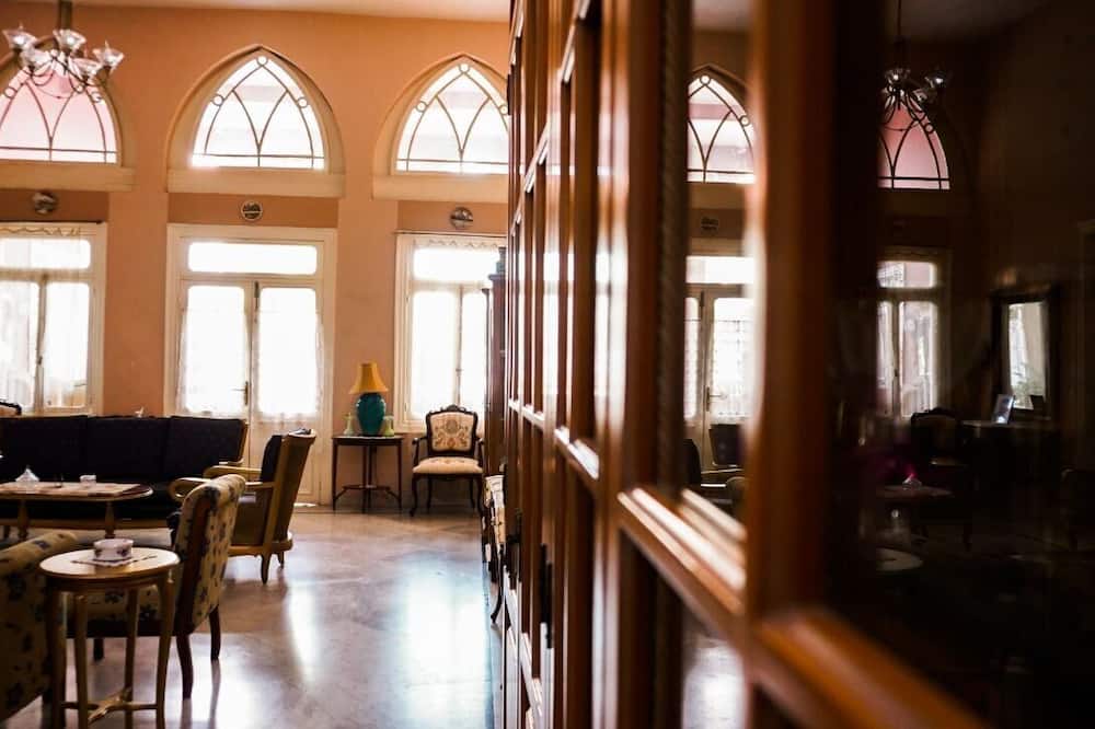 Hotel Traboulsi
