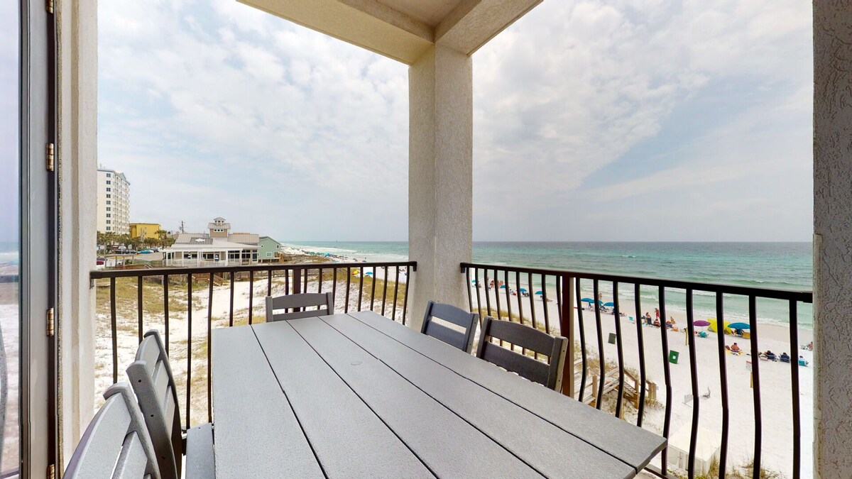 Photo 19 of La Mer - Spectacular Beachfront Luxury Home with Pool and Beach Service!