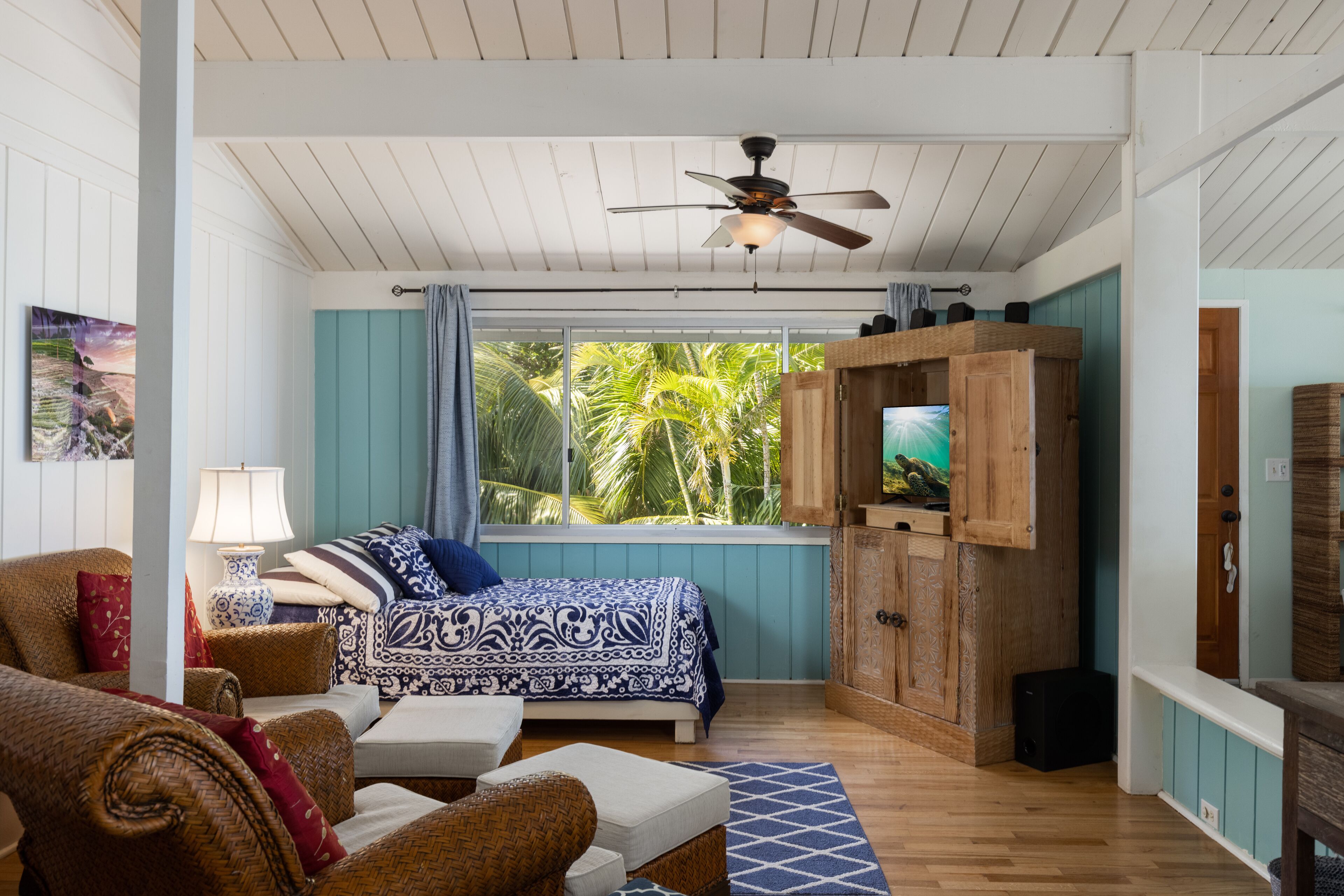 2 chambres, fer et planche à repasser, Wi-Fi gratuit, draps fournis