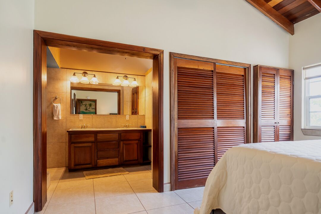 3 Schlafzimmer, Schreibtisch, kostenloses WLAN, Bettwäsche