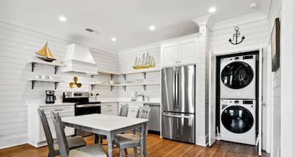 New 2 Bedroom Beach Rental in downtown Bay St Louis