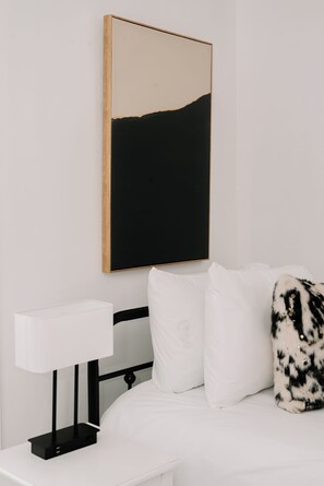 5 makuuhuonetta, työpöytä, silitysrauta/-lauta, ilmainen Wi-Fi