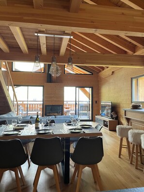 Dining - Chalet Neuf Plein Centre (Les Deux Alpes)