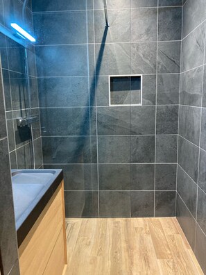Shower, bidet