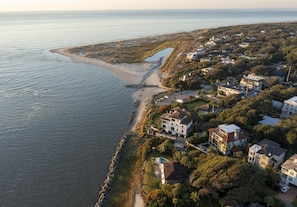 Nær stranden