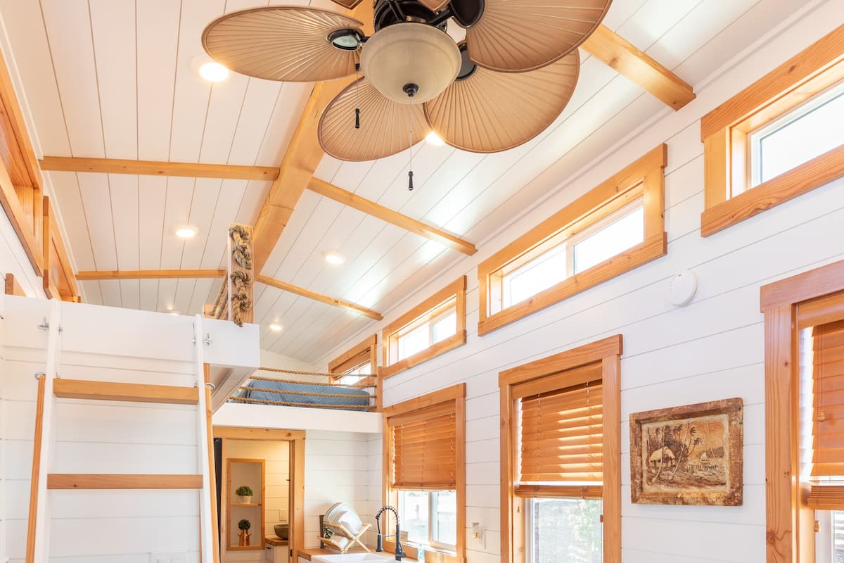 Deluxe Cabin, 2 Bedrooms, Mountain View