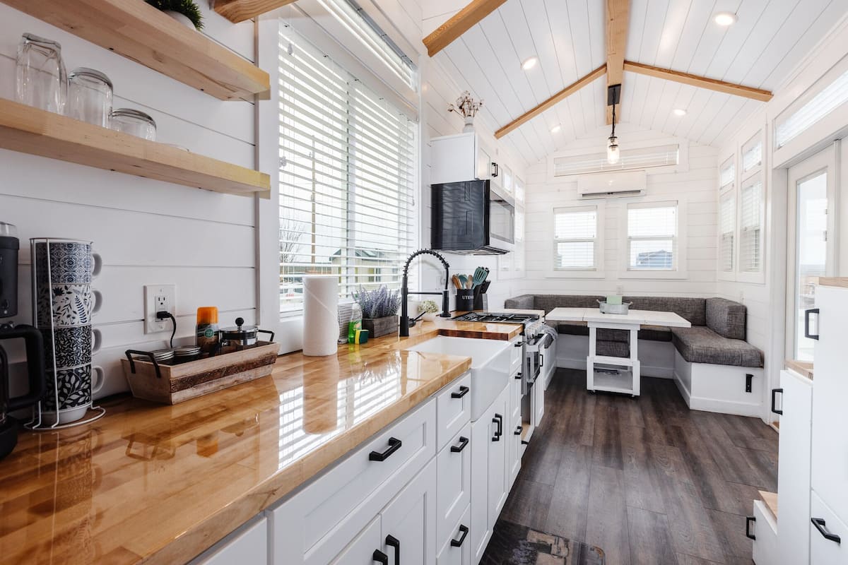 Romantic Cabin | Busa memori, katil bayi mudah alih, Wi-fi percuma 