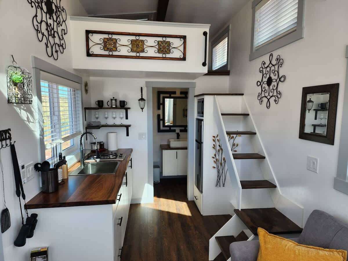 Romantic Cabin | Private kitchen